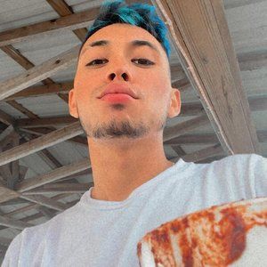 Meet your Posher, Edgardo